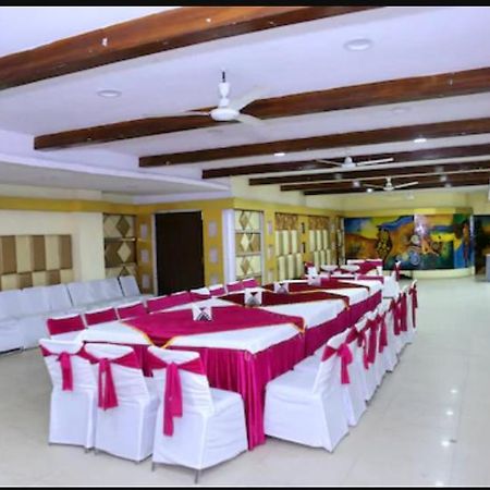 Hotel Ng Paradise Jagādhri 外观 照片