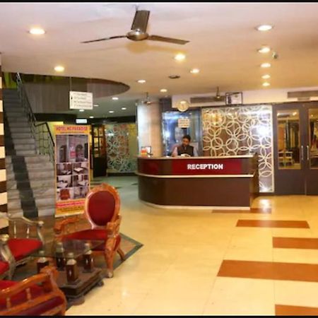 Hotel Ng Paradise Jagādhri 外观 照片